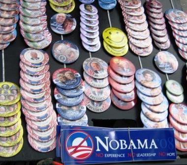 Political Buttons, Oct. 2008, Ft. Myers, Fla. Political Buttons, Oct. 2008, Ft. Myers, Fla.
