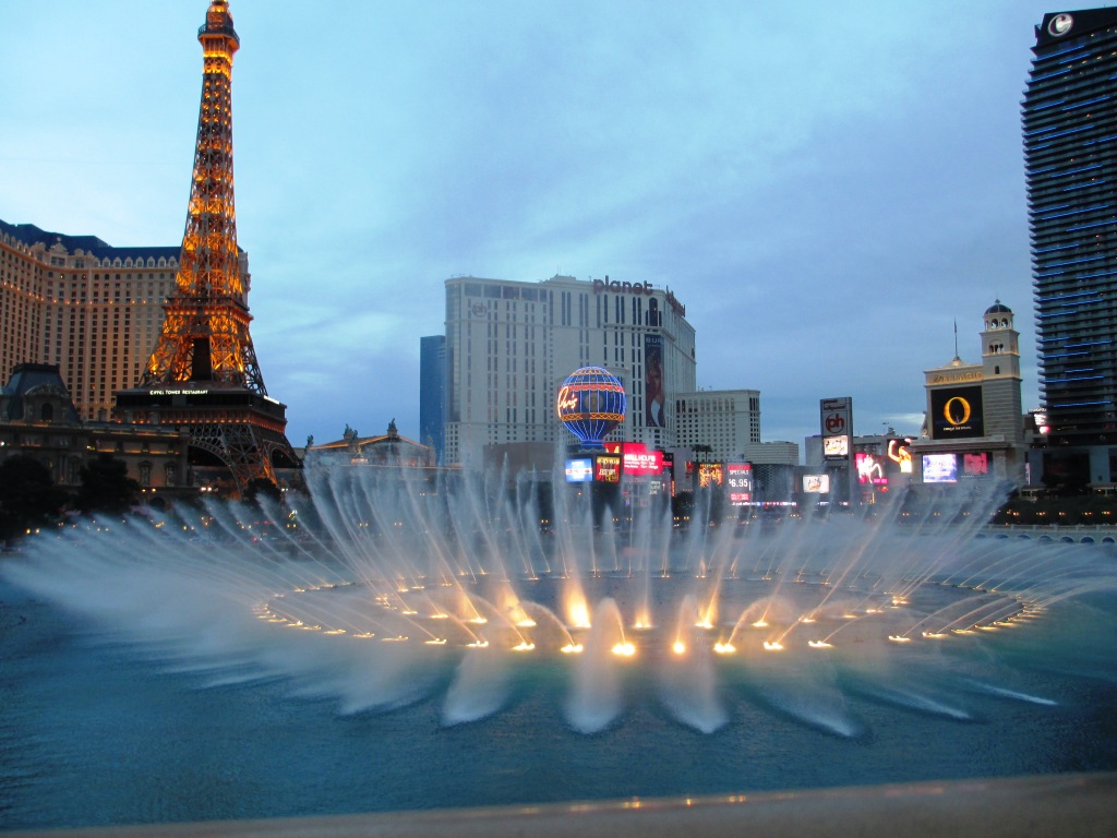 Front Row View of Bellagio's Fountain Show at Yellowtail Japanese Restaurant, Las Vegas, April 2013 Front Row View of Bellagio's Fountain Show at Yellowtail Japanese Restaurant, Las Vegas, April 2013